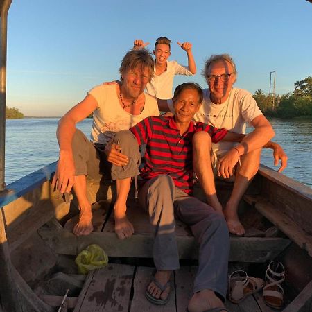 Hong Thai River Side Homestay Ben Tre Exterior photo